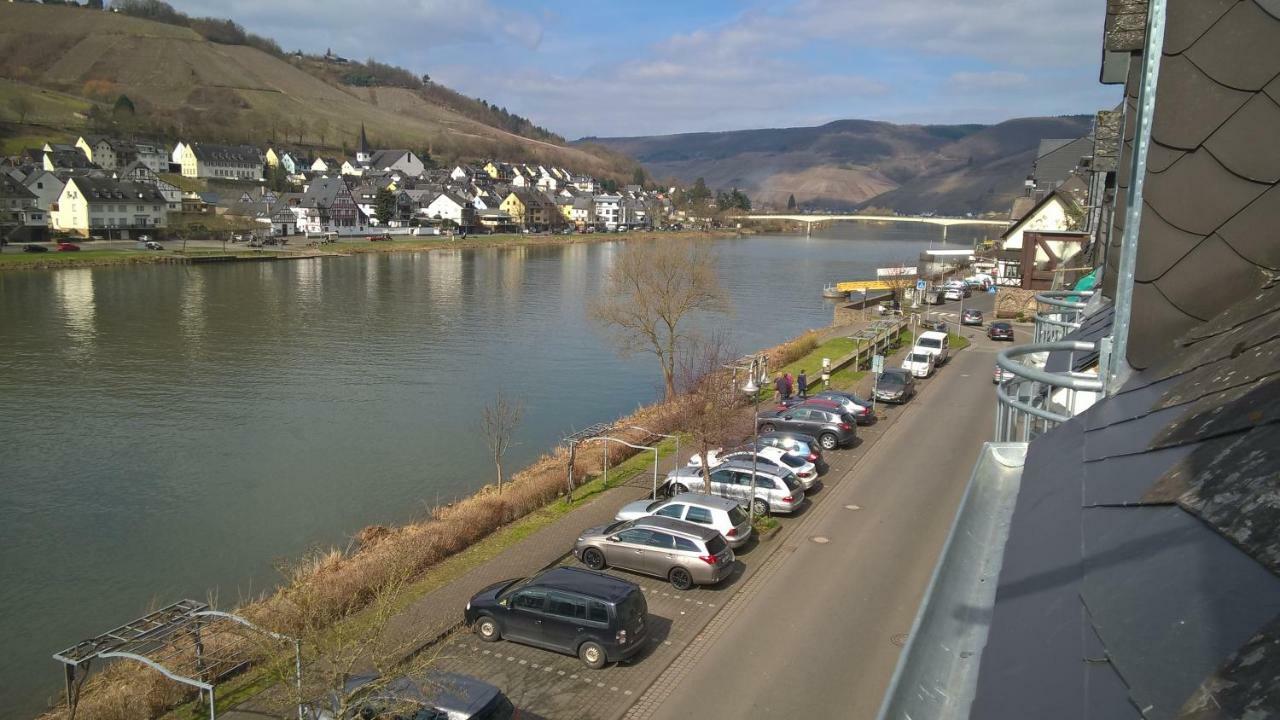 Апартаменты Mosel Ausblick Целль-ан-дер-Мозель Экстерьер фото